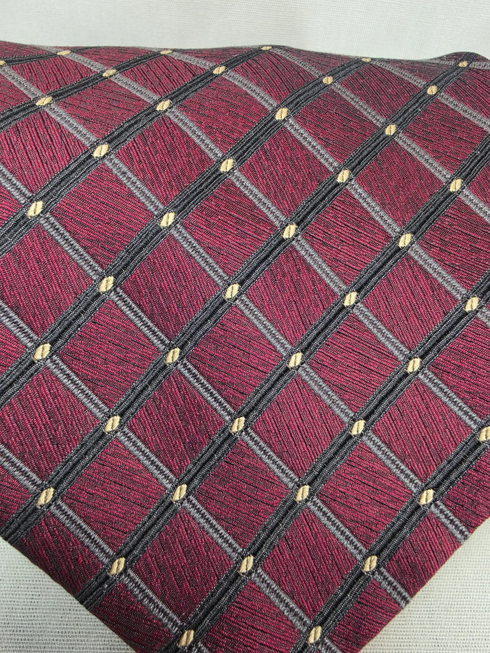 Men's Burgundy Lattice Pattern Dress Tie Chas Reed & Co Necktie